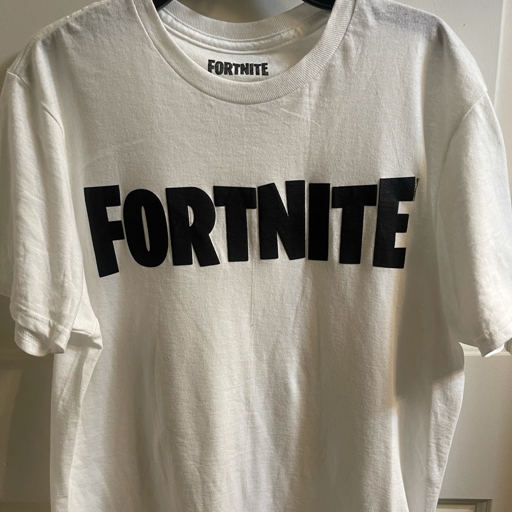 (NOT FOR SALE) FORTNITE TEE White & Black
